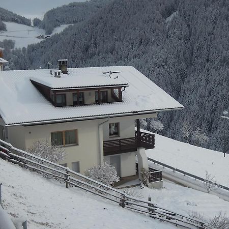 Haus Tasser San Lorenzo di Sebato Εξωτερικό φωτογραφία