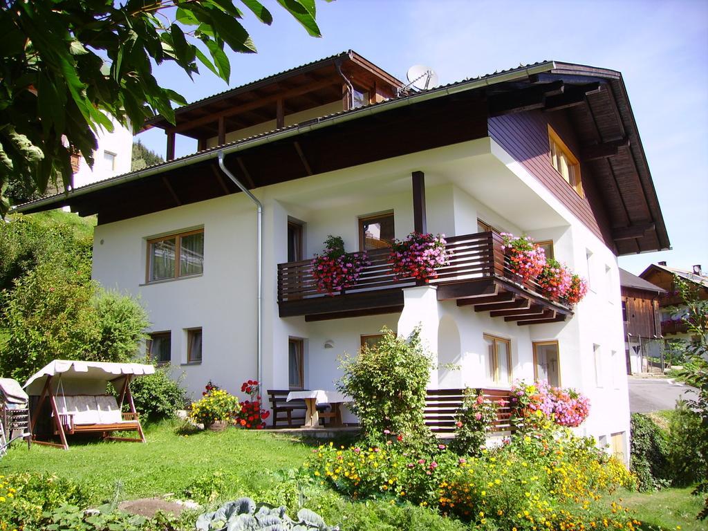 Haus Tasser San Lorenzo di Sebato Εξωτερικό φωτογραφία